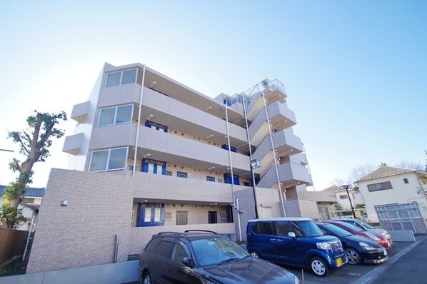 バードタウン8番館の物件内観写真